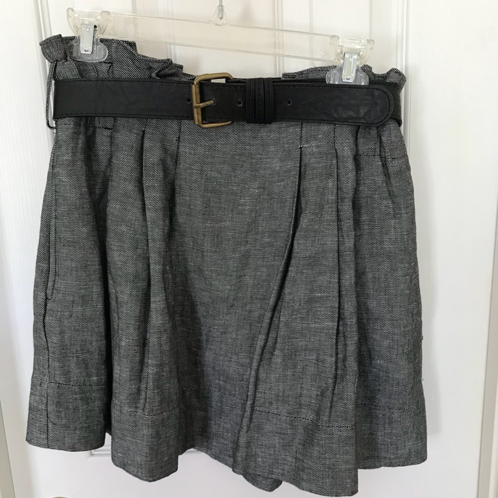 Forever 21 Skirt with pockets